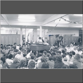 Unable to load Image